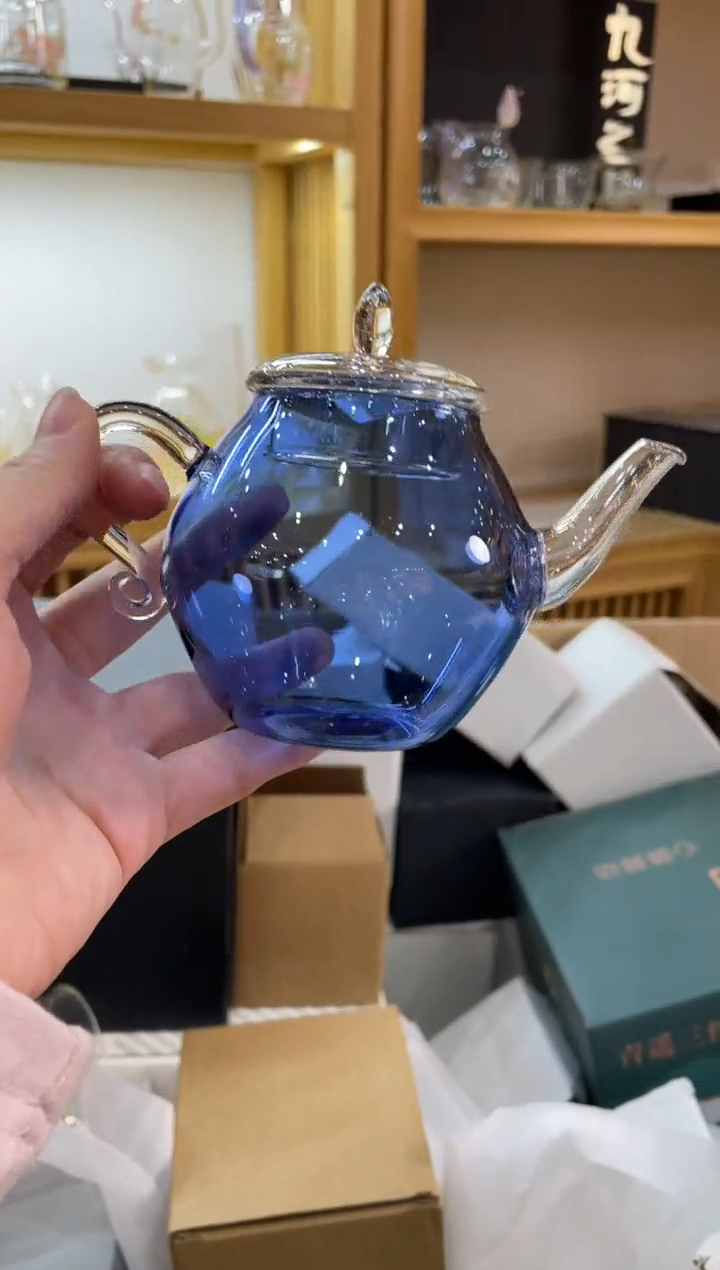 玲珑壶蓝色卷尾小壶