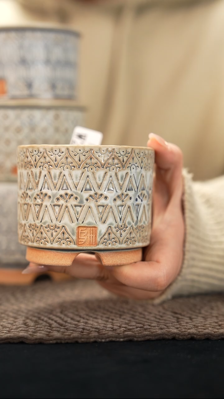 陈*口径7.5花盆-12-8-284瑕