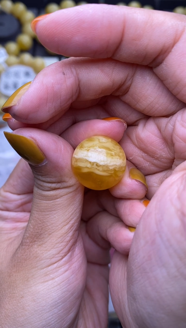 未镶嵌琥珀裸石 大小姐珠宝20