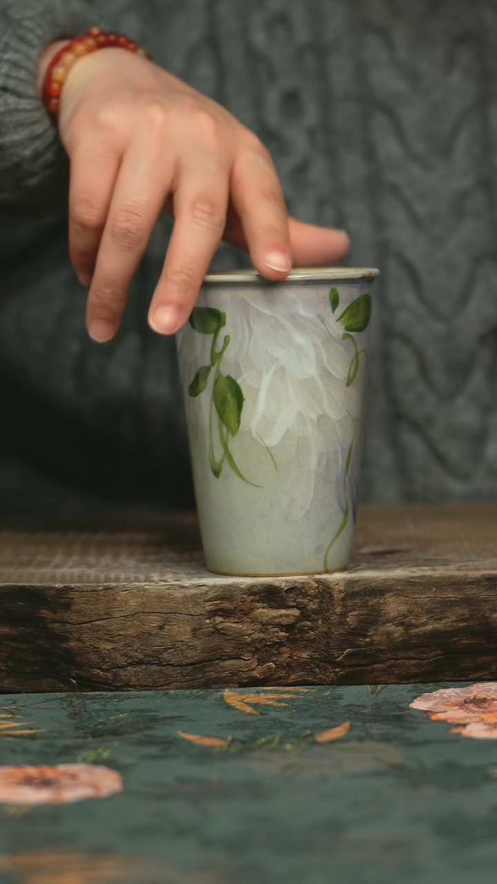 【闪购商品】瓷片釉下彩手工手绘同款陶器