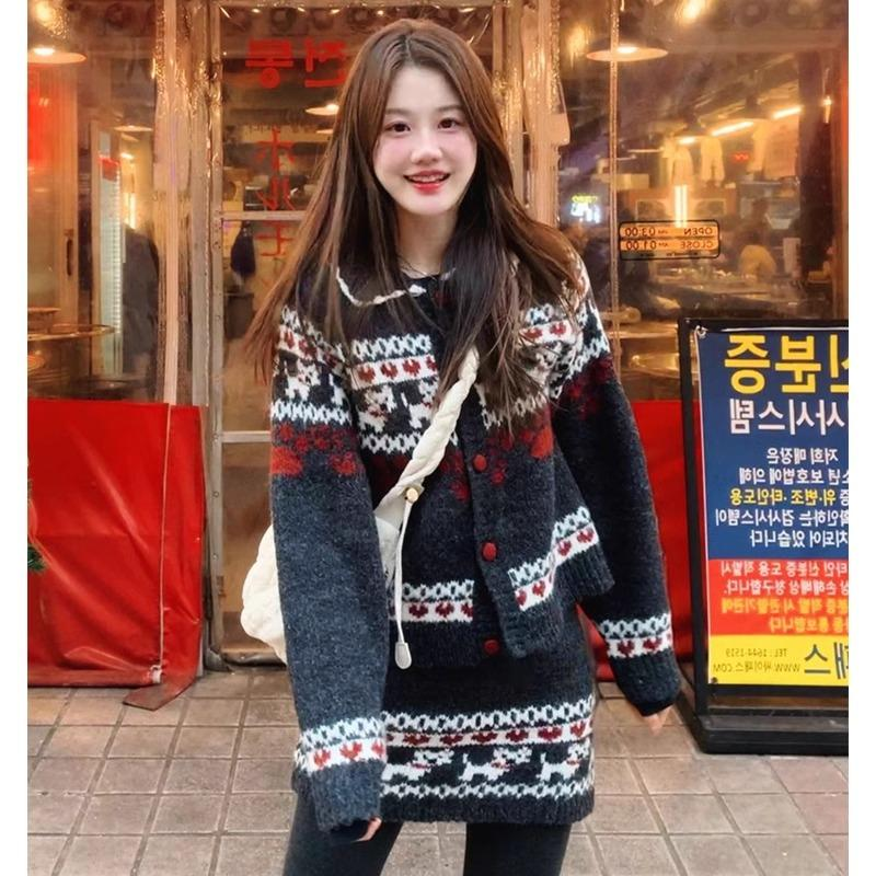 韩系减龄搭配一整套秋冬季过年穿搭费尔岛翻领毛衣短裙针织两件套