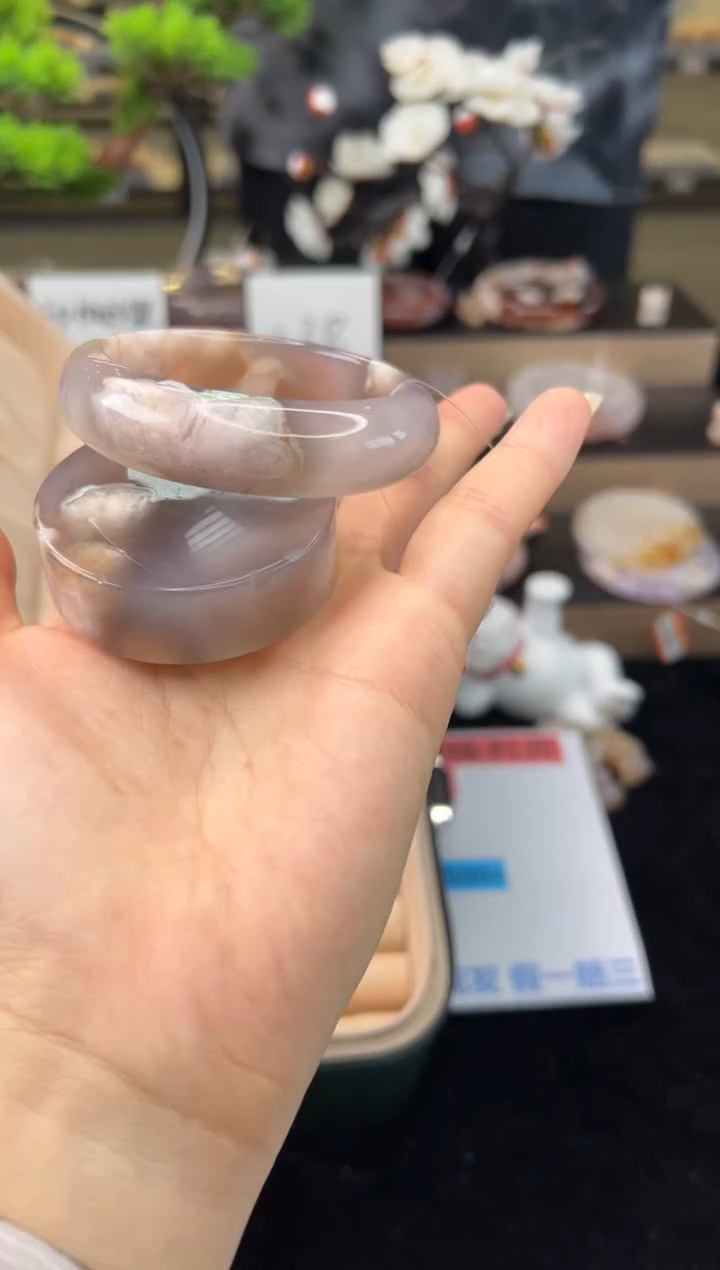 【闪购商品】石英质玉手镯未镶嵌53圈口（赠送镯心）23041