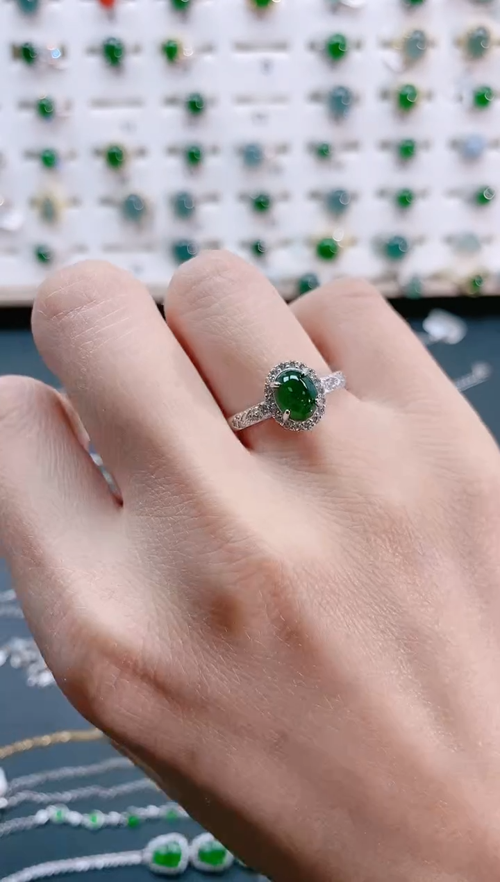 【闪购商品】翡翠戒指银S925镶嵌天然翡翠