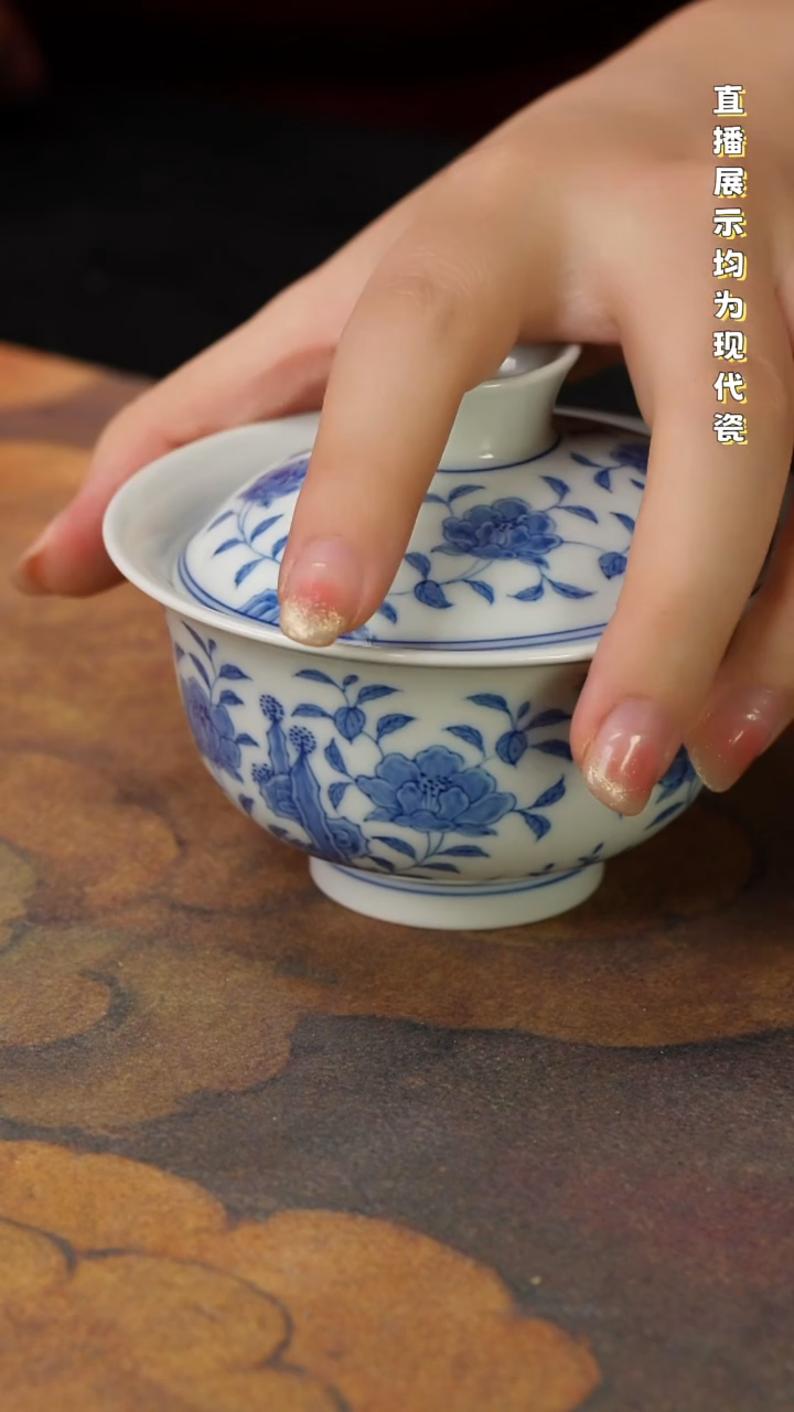 景德镇纯手工手绘陶瓷杯