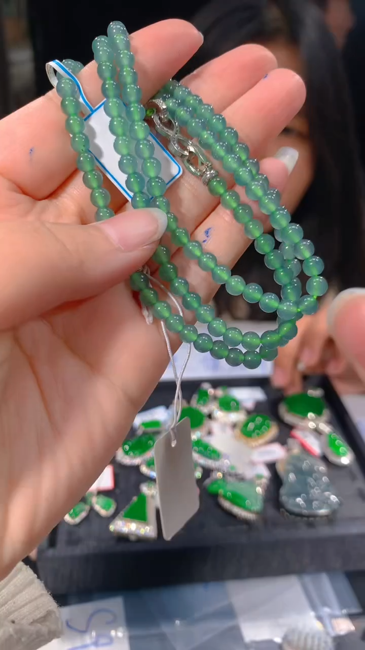 【闪购商品】定制翡翠未镶嵌108多样性发货（发其一）