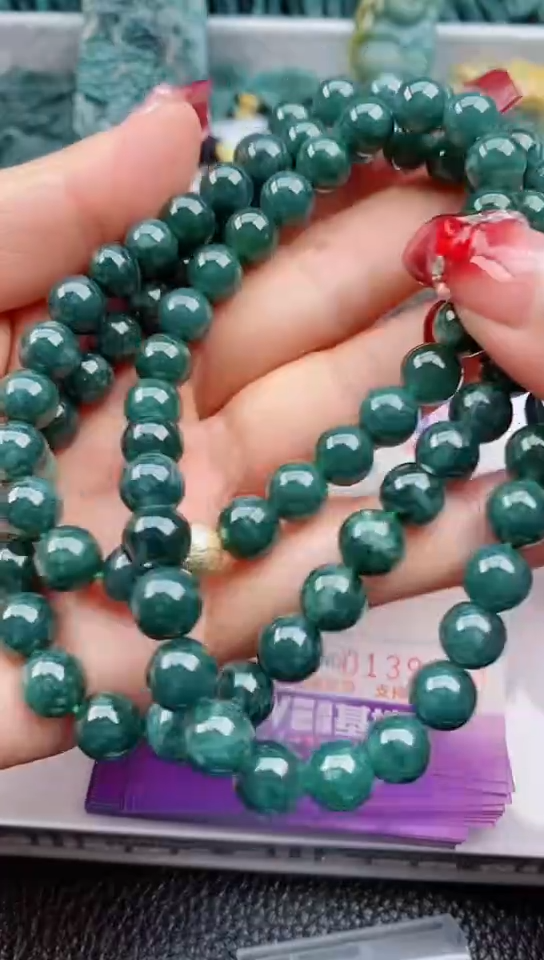 【闪购商品】翡翠颈饰未镶嵌