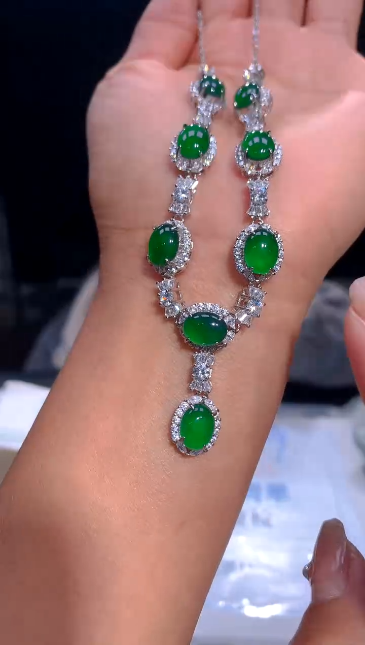 【闪购商品】定制翡翠未镶嵌73-多样性发货（发其一）