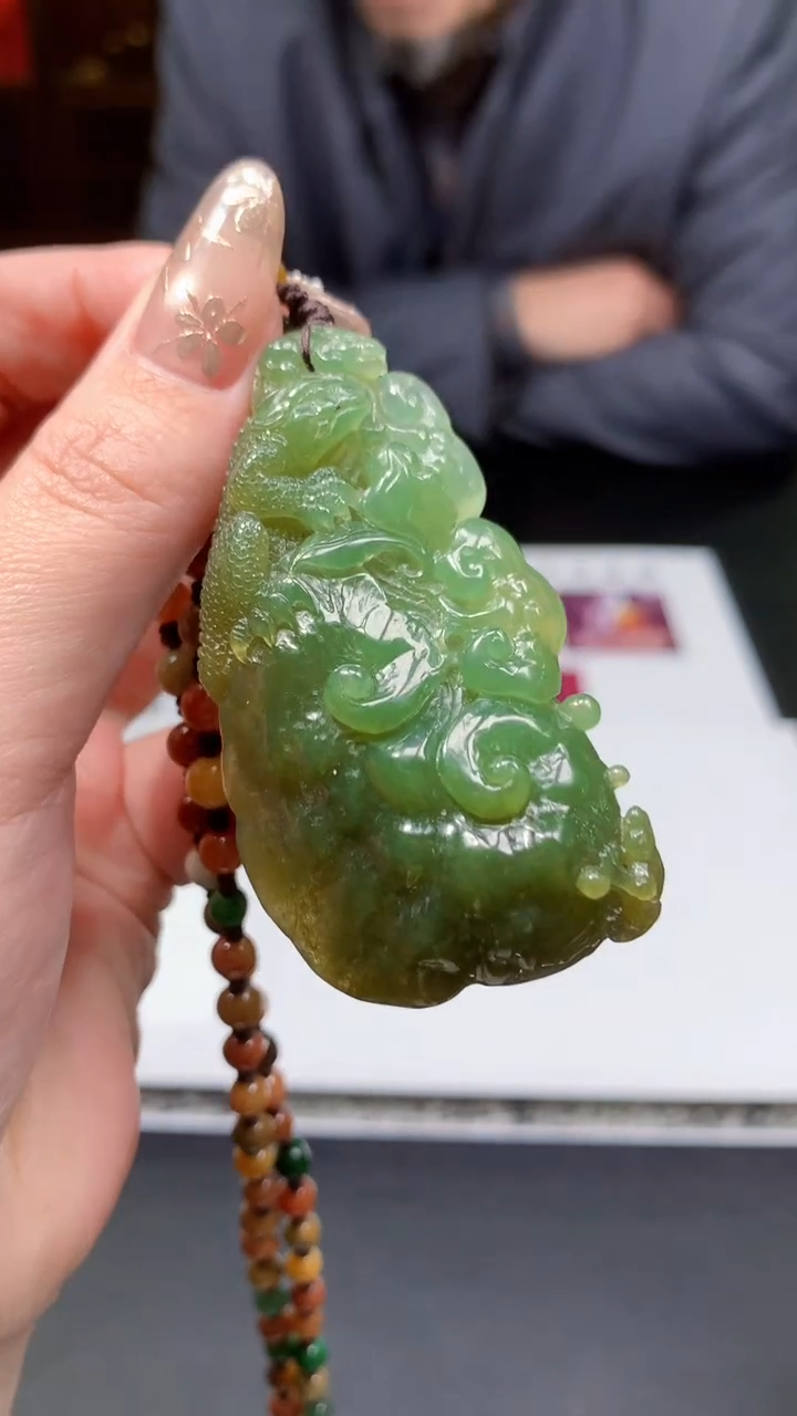 【闪购商品】定制翡翠未镶嵌8035yx-毛货挂件