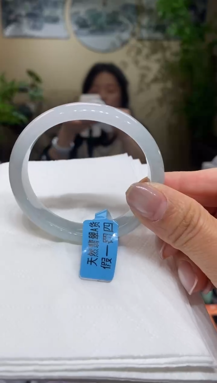 【闪购商品】翡翠手镯未镶嵌翡翠50-51