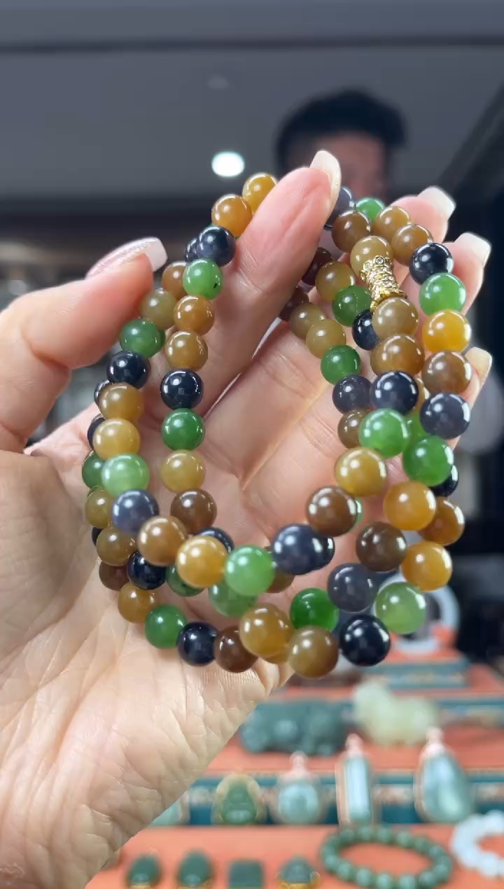 颈饰未镶嵌和田玉佩佩8mm左右