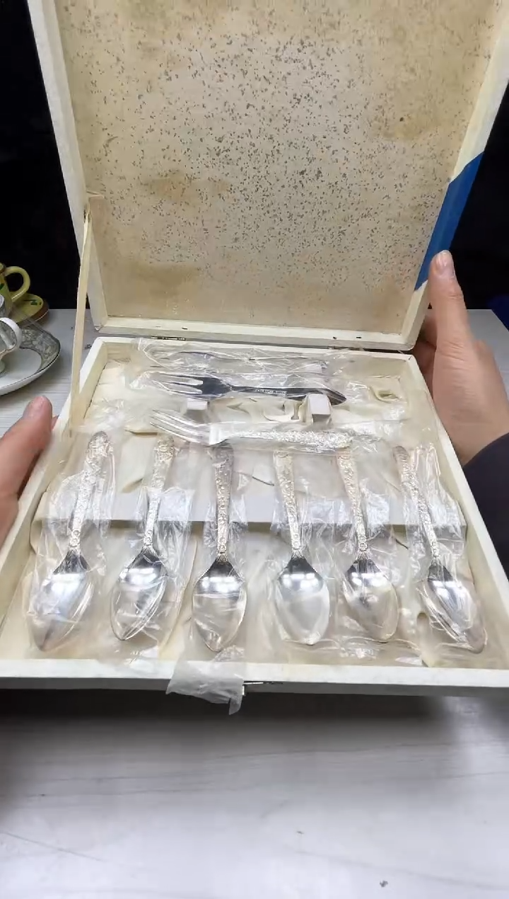 稻谷壳小宝中古直播间