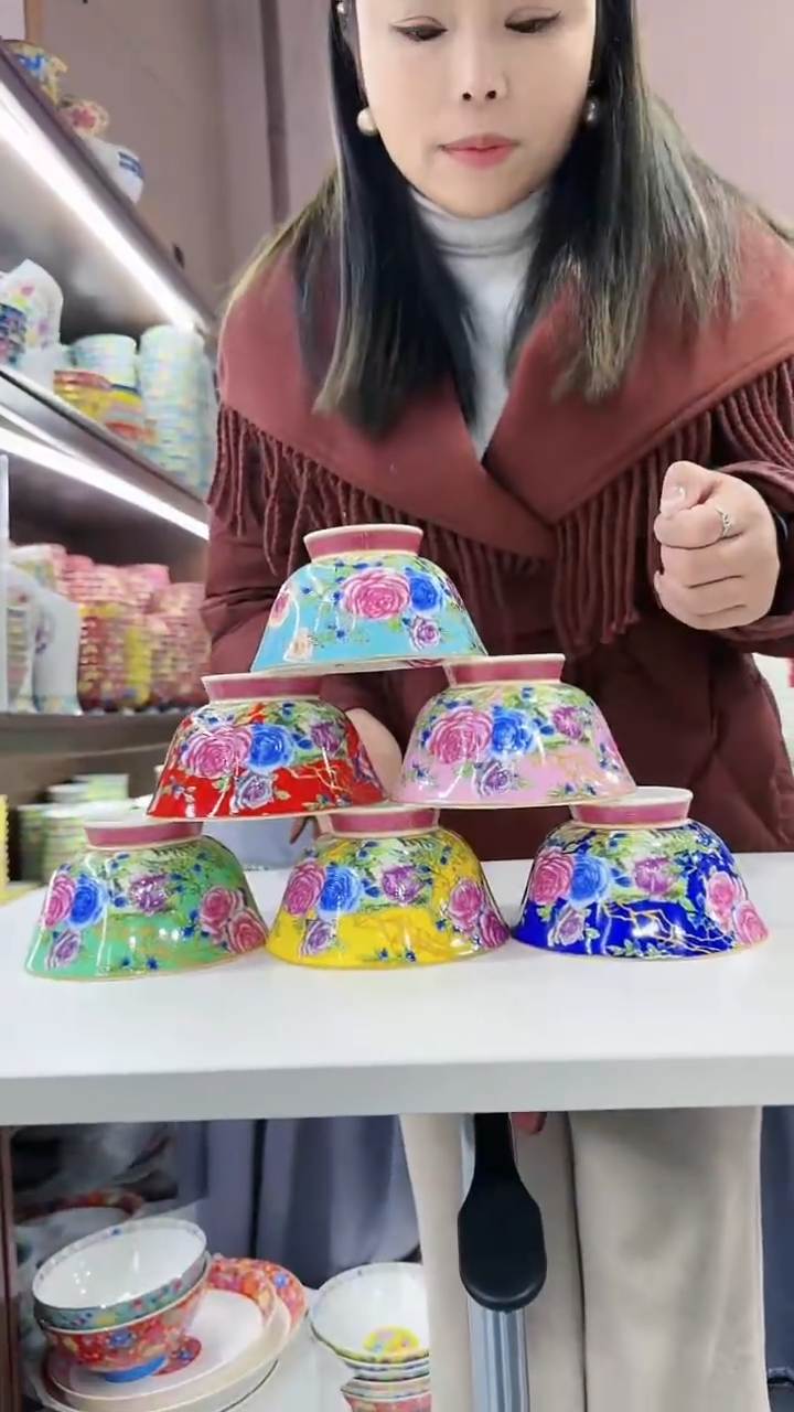 【闪购商品】瓷片4.7英寸花口碗10只混色景德镇