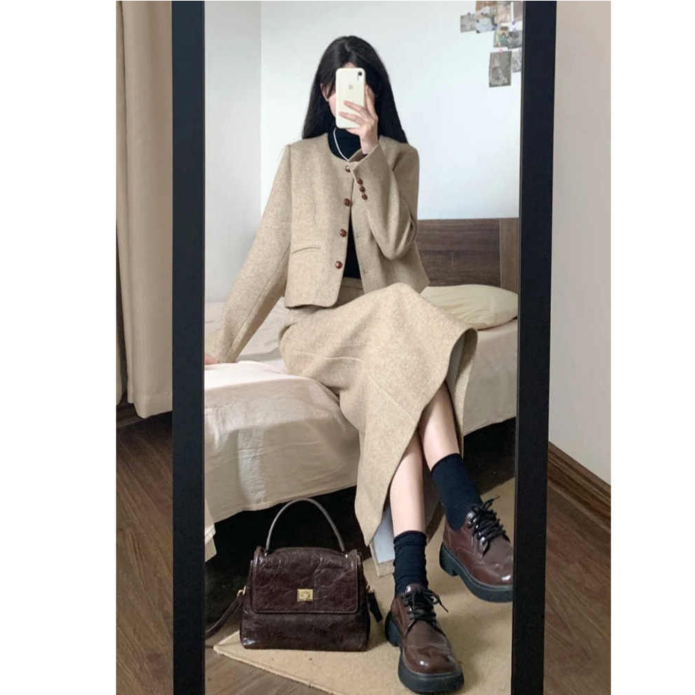 高个子复古小香风毛呢套装早秋气质圆领短款外套高腰半身裙两件套