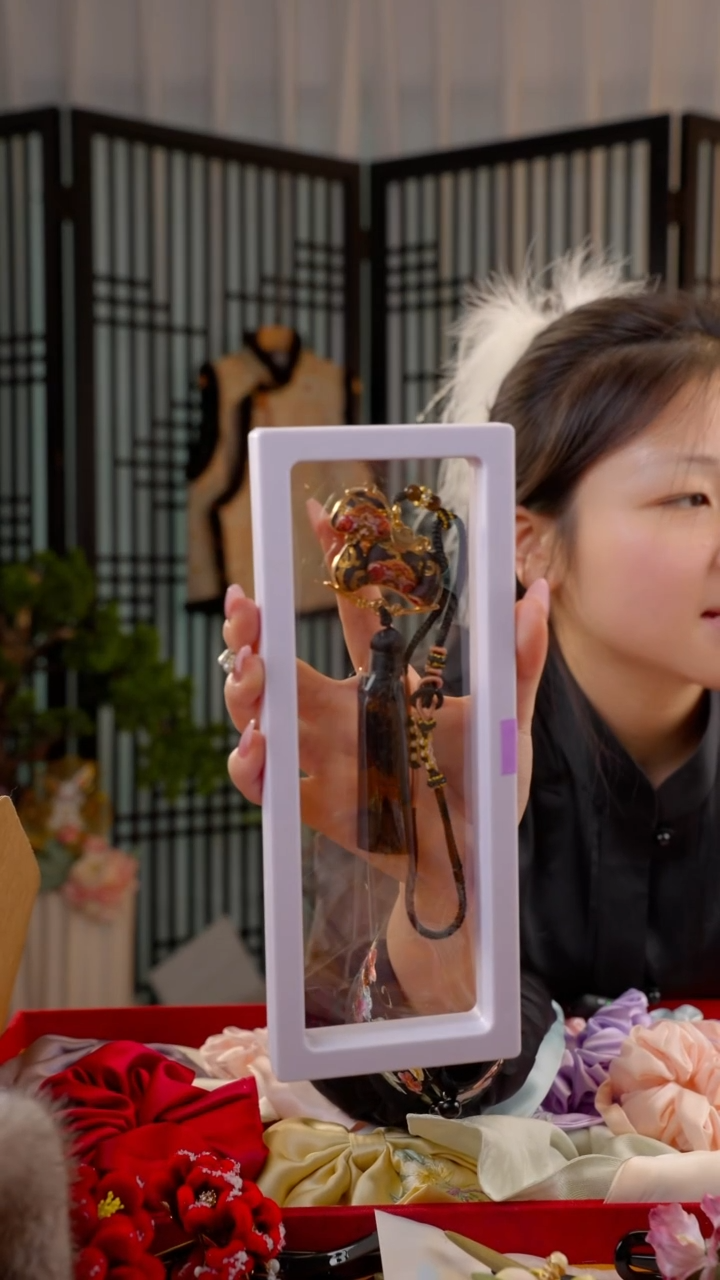 刺绣非遗苏绣绒花