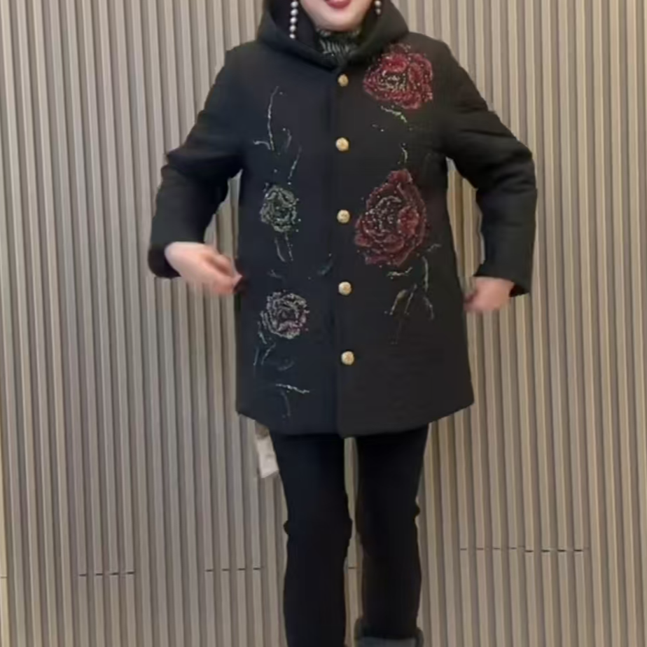 南韩大码2025秋冬新款轻奢风保暖纯色加厚连帽中老年修身型棉衣