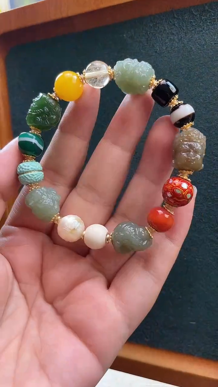 未镶嵌手链和田玉         