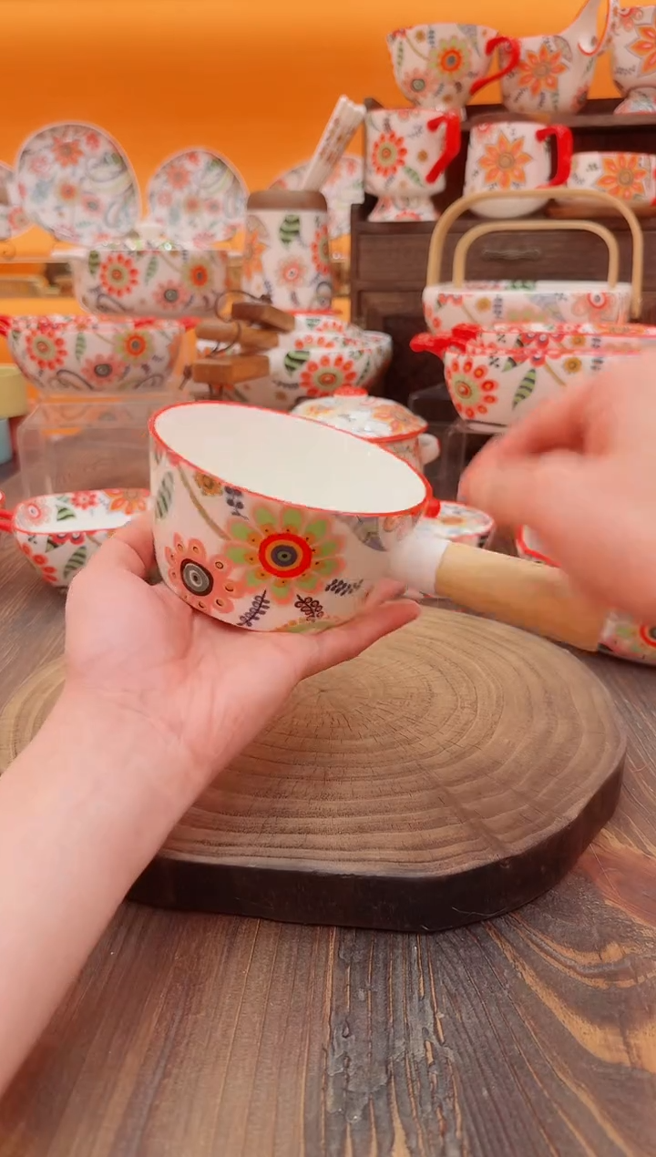 罐景德镇陶瓷餐具碗碟盘子