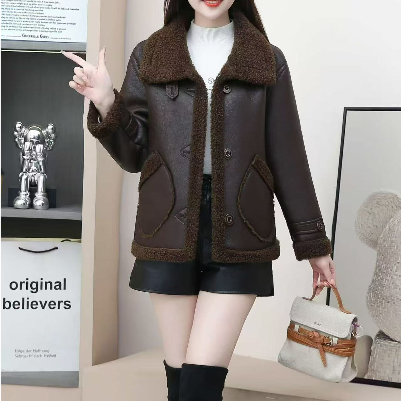 887#翻领皮毛一体羊羔毛外套女时尚保暖防风短款显瘦冬季新款