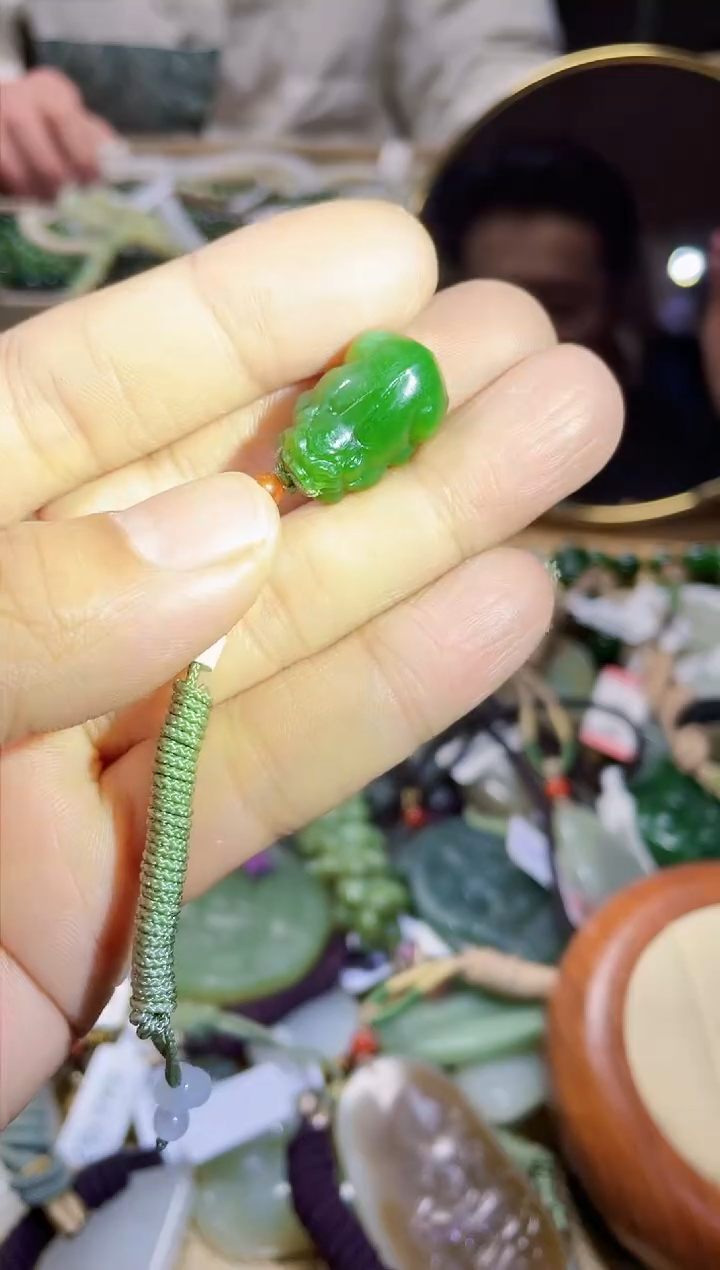 【闪购商品】和田玉颈饰未镶嵌拍一发一