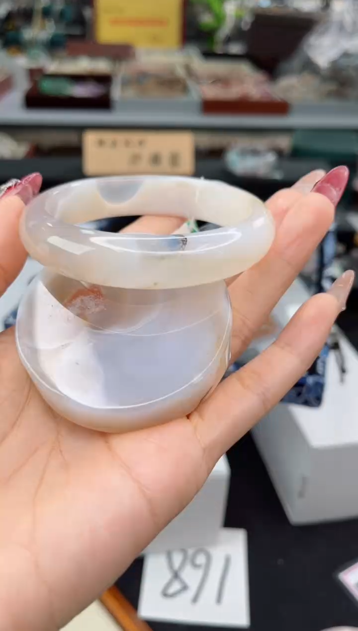 【闪购商品】石英质玉手镯未镶嵌59圈口（赠品镯心）1537269