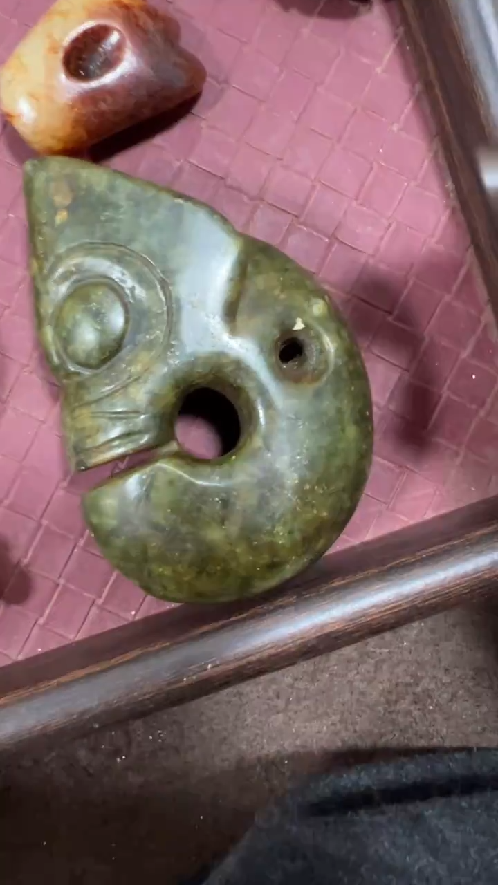 未镶嵌和田玉挂件一单一个微瑕