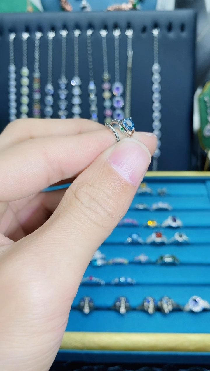 【闪购商品】托帕石戒指银S925镶嵌1121