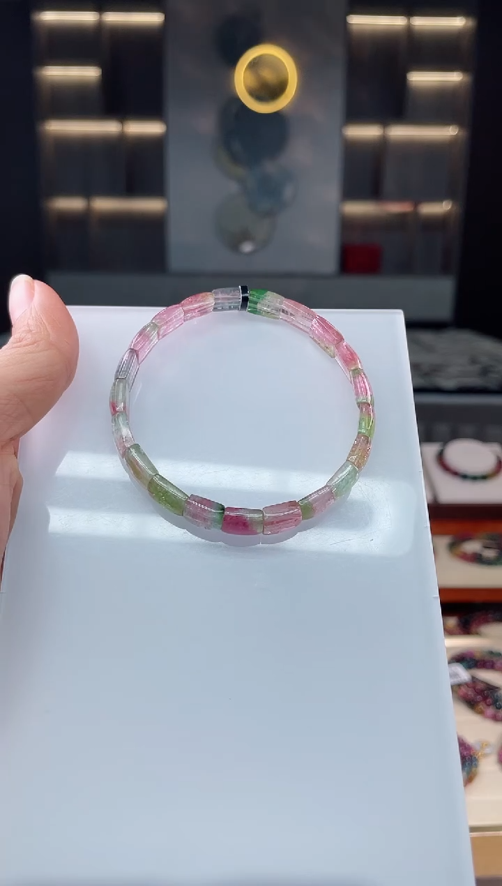 未镶嵌老矿碧玺手牌碧玺（多样性发一条）Q