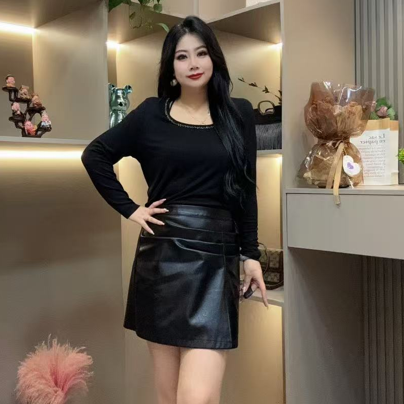 秋季打底衫-千 68371秋季时尚大码微宽松方领长袖纯色重工打底衫