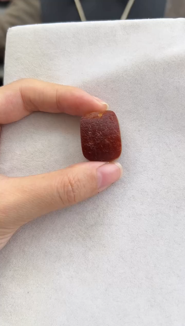 【闪购商品】琥珀裸石未镶嵌10115144-手机坠