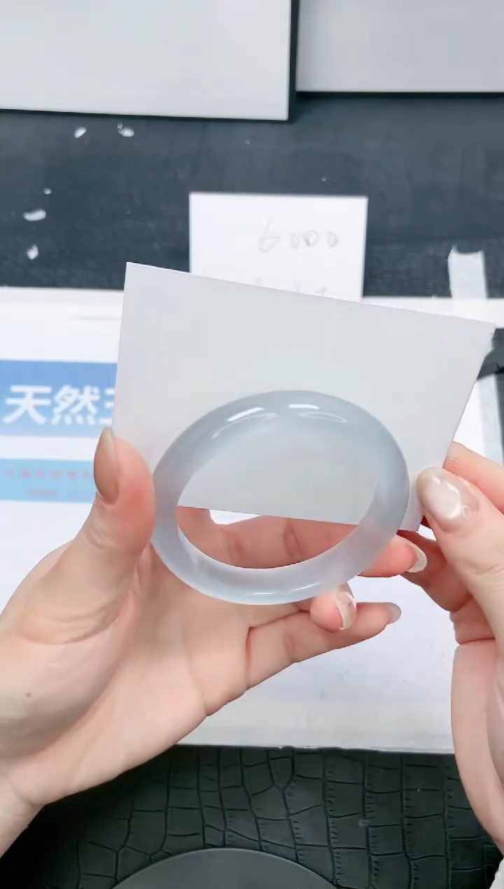 【闪购商品】石英质玉手镯未镶嵌142-54.2