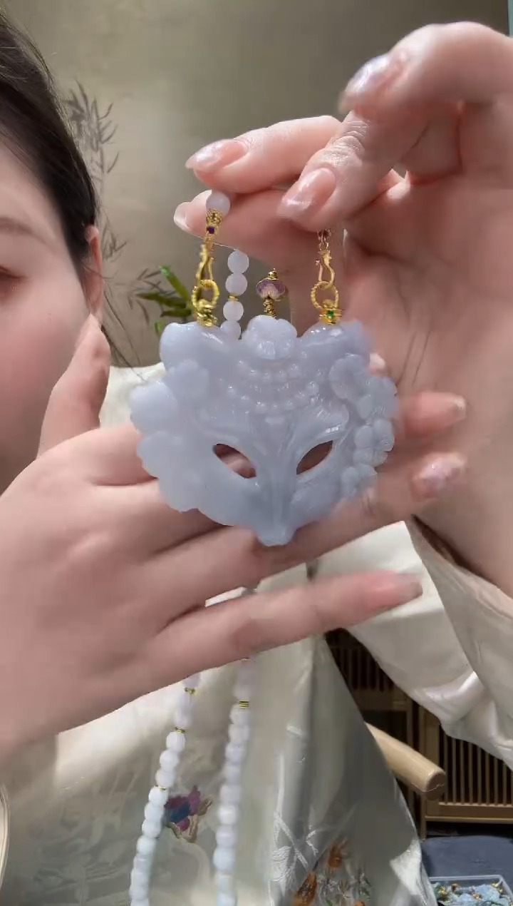 【闪购商品】翡翠颈饰未镶嵌吊坠