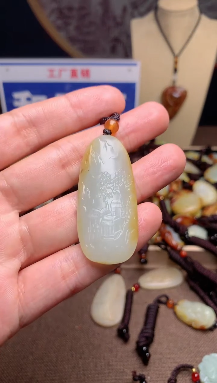 【闪购商品】和田玉颈饰未镶嵌1