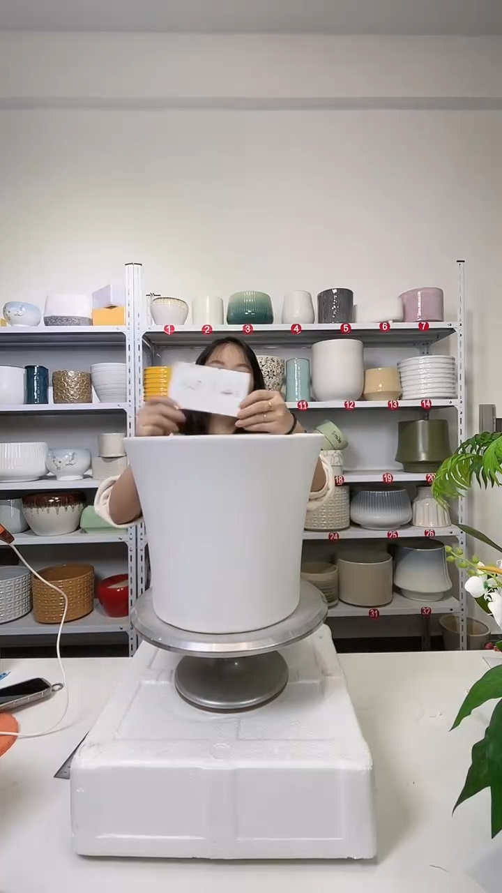 【闪购商品】陶瓷纯白小蛮腰大号30*26