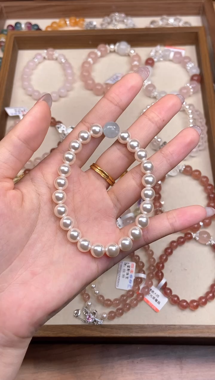 【闪购商品】水晶手链未镶嵌贝珠
