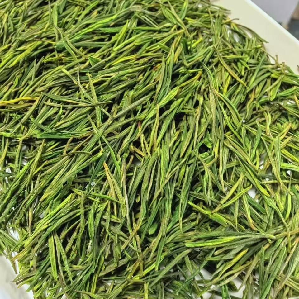 白茶新茶性价比高好喝实惠鲜甜办公室口粮茶