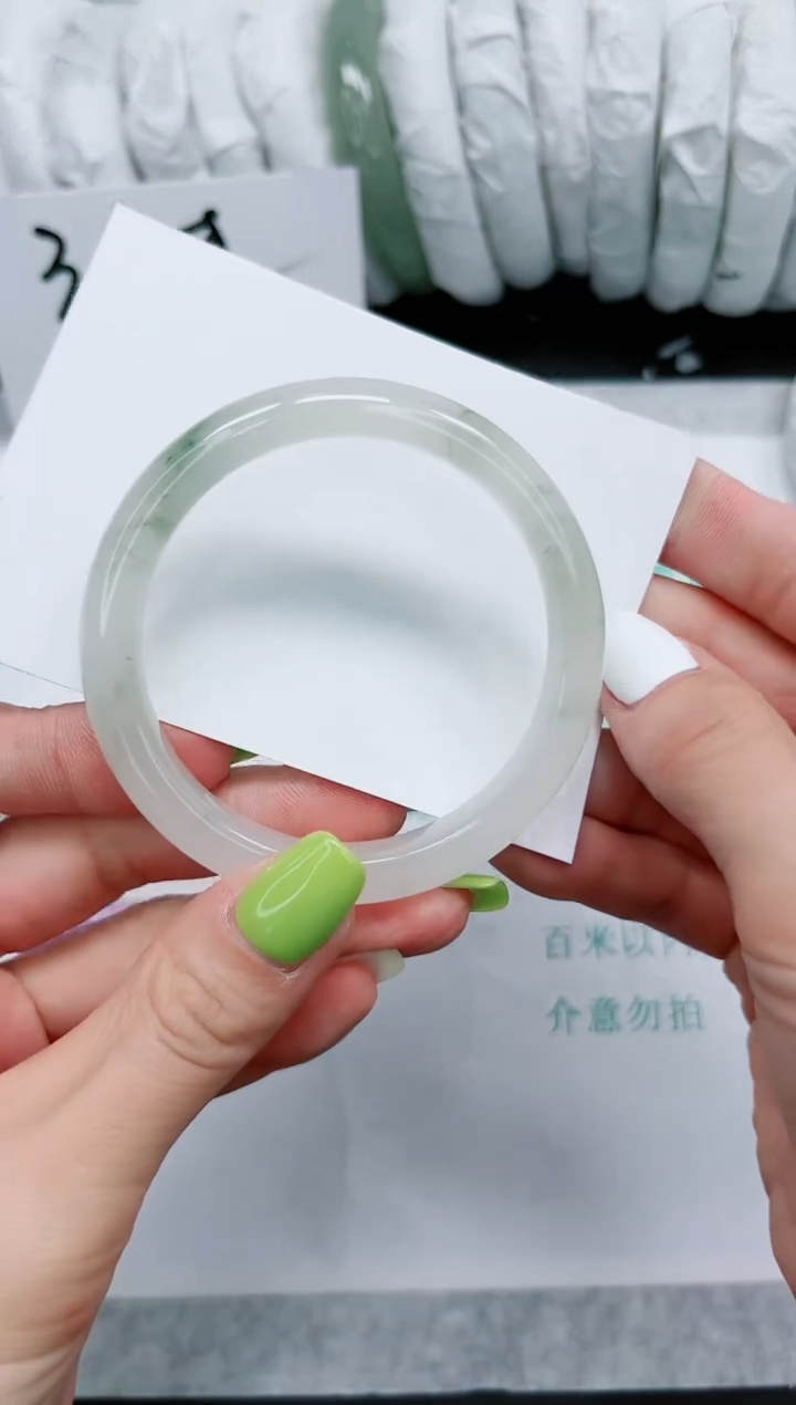 石英质玉手镯未镶嵌713-58.3