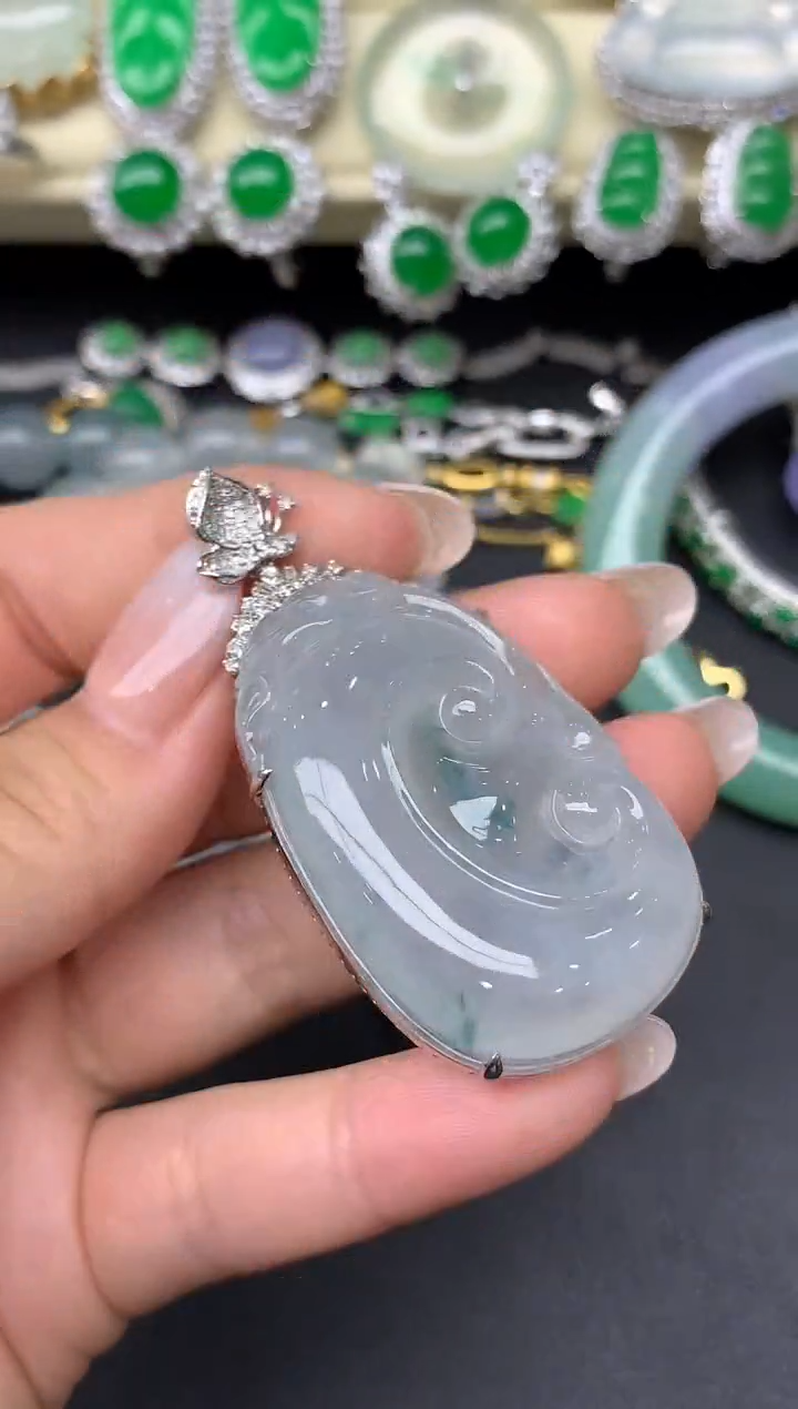 翡翠18K金镶嵌颈饰371-雪姐翡翠天天见