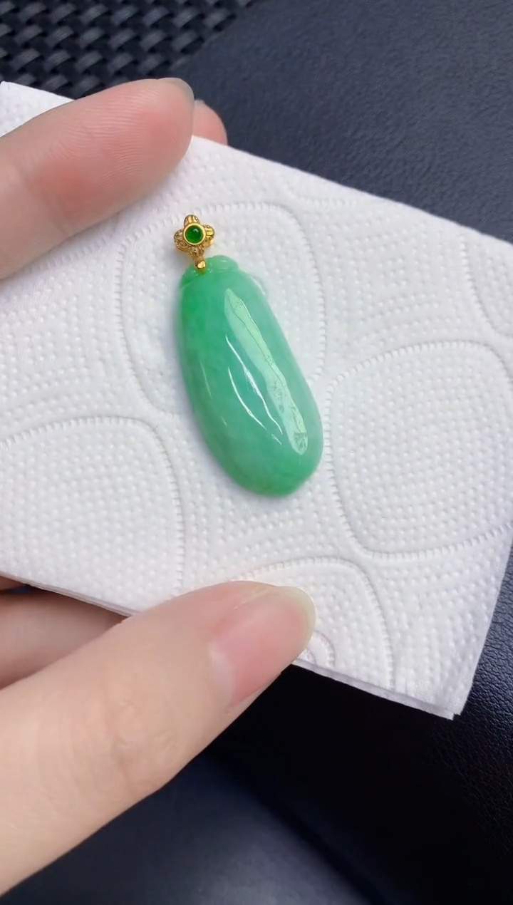 颈饰未镶嵌翡翠天然翡翠缅甸A货