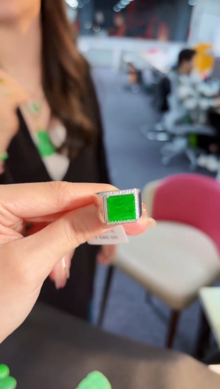 【闪购商品】翡翠戒指未镶嵌缅料A货/支持复检/一件