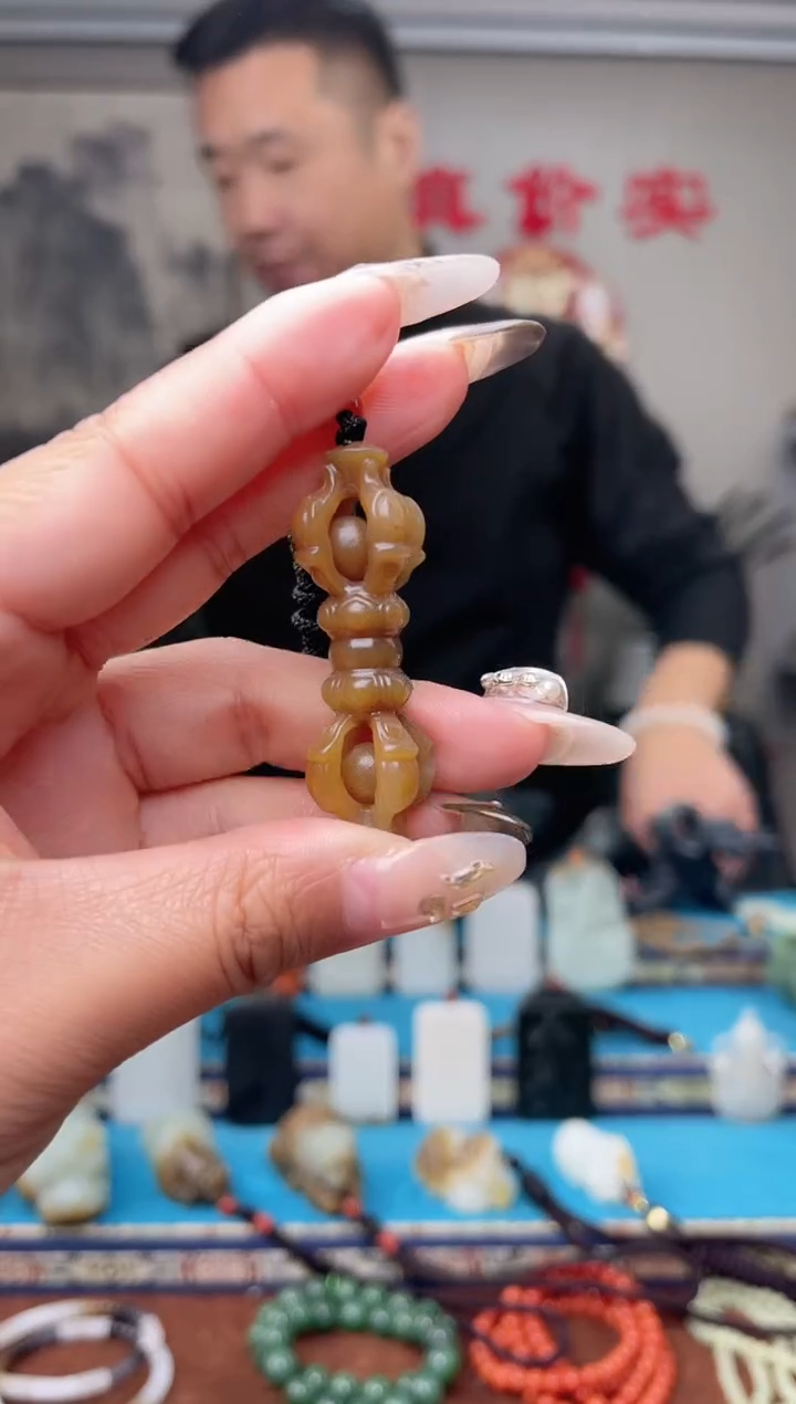 【闪购商品】和田玉挂件未镶嵌1