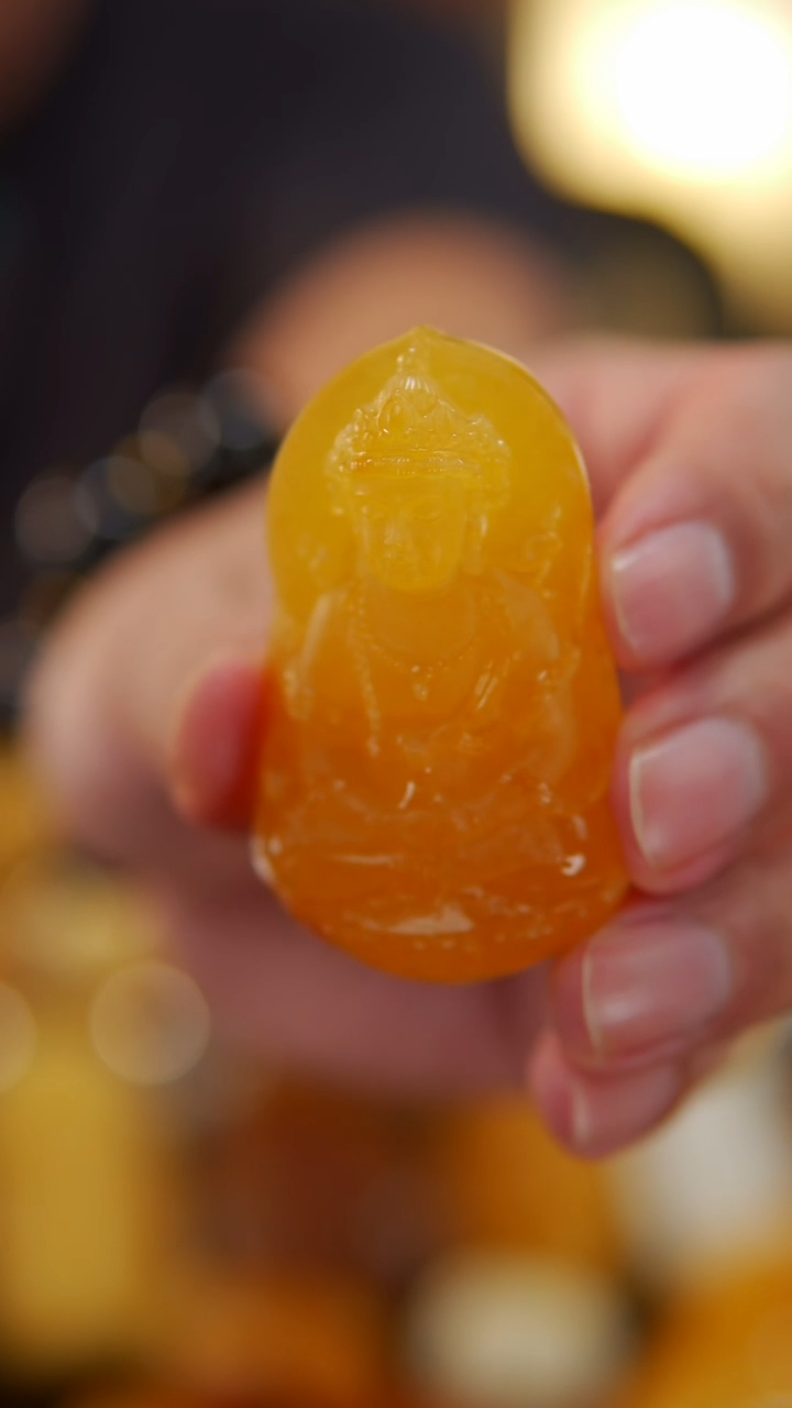 【闪购商品】蜜蜡颈饰未镶嵌26.05焦皮料吊坠