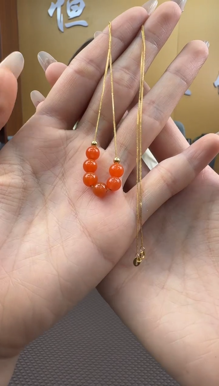 【闪购商品】玛瑙/玉髓项链18K金镶嵌项链