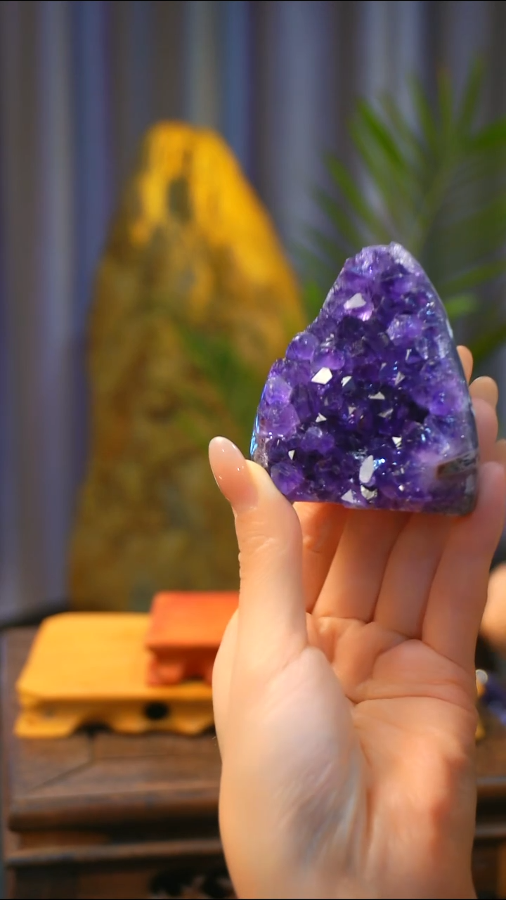 石材精品矿物晶体摆件