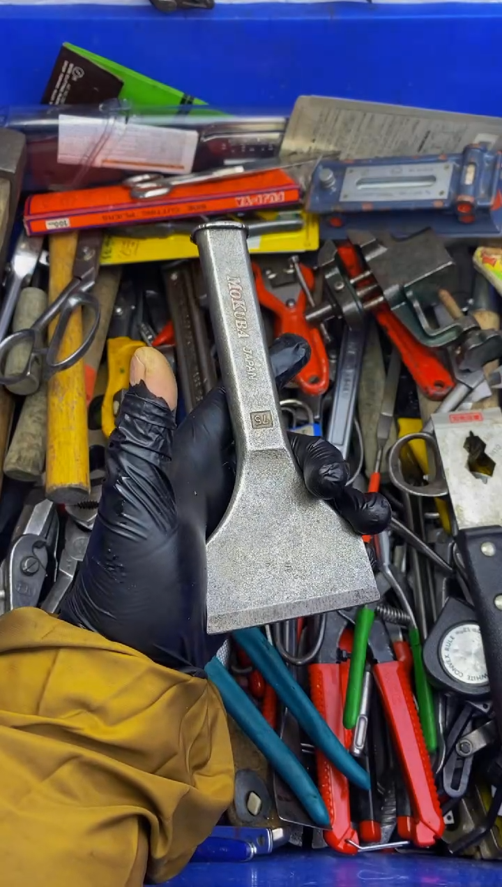 詹*斯大白日本工具仓库闪购链接