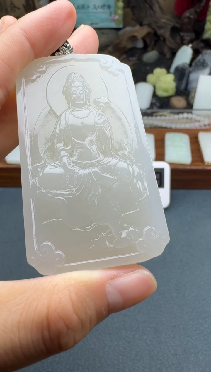 【闪购商品】和田玉颈饰未镶嵌开心