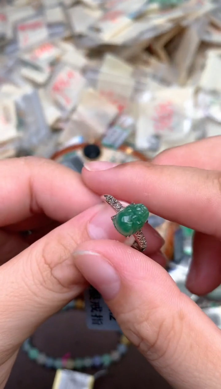 银S925镶嵌挂件翡翠   —