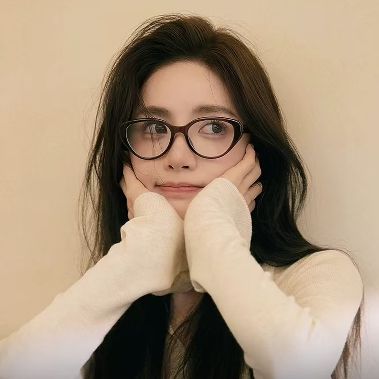 VUOVEE-猫眼眼镜框女新款素颜黑框眼镜近视可配度数防蓝光眼镜