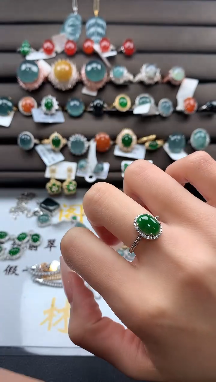 【闪购商品】翡翠戒指银S925镶嵌32132131