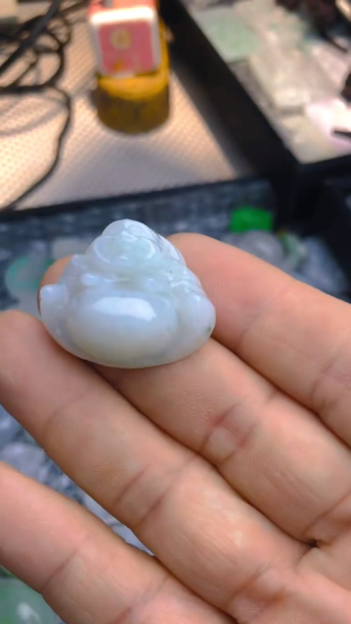 【闪购商品】翡翠吊坠(不含链)未镶嵌弥勒佛