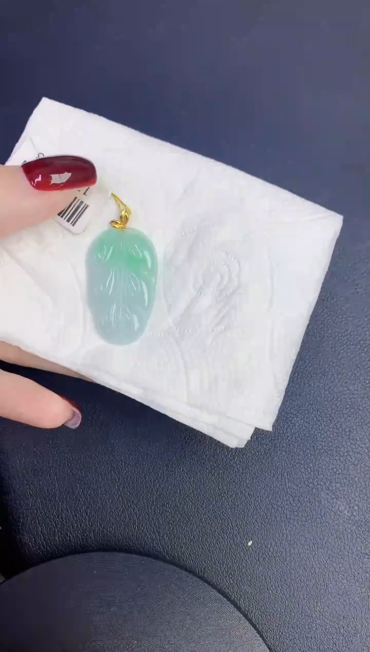 颈饰18K金镶嵌翡翠缅甸天然翡翠a货